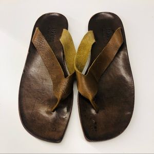 Cydwoq brown leather thong sandals (41)